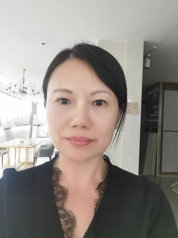 刹那芳华的第一张照片--全国闪婚服务中心
