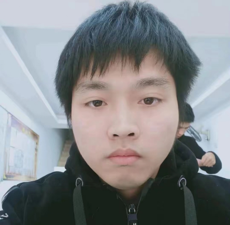 无奋斗不清春的第一张照片--全国闪婚服务中心