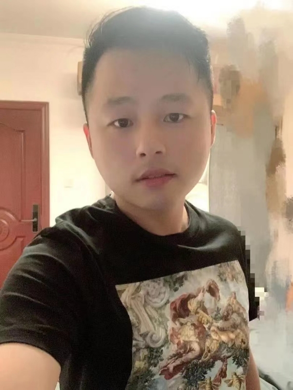 追风少年的第一张照片--全国闪婚服务中心