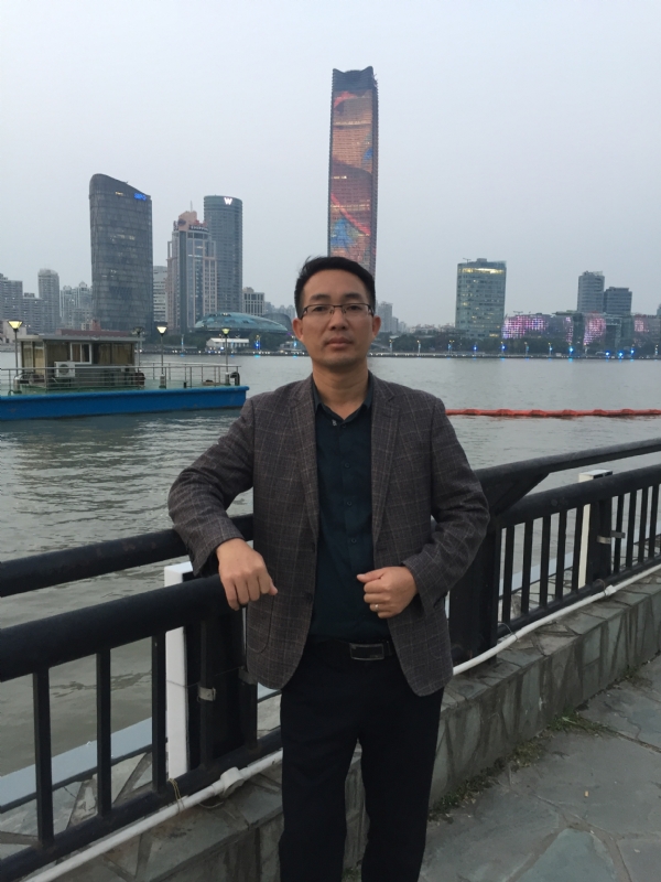 风月无边的第一张照片--全国闪婚服务中心