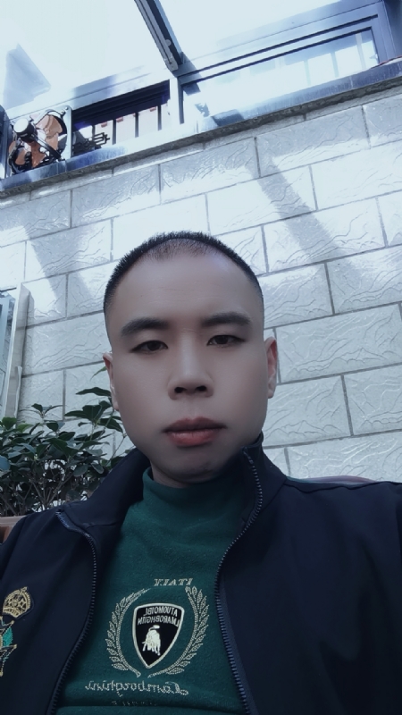 相遇很偶然的第一张照片--全国闪婚服务中心