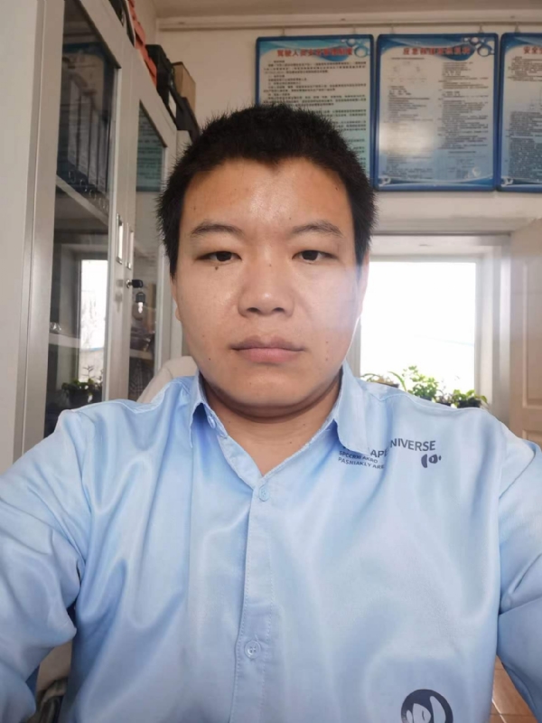 ╰┛颏骨铭心┏╮的第一张照片--全国闪婚服务中心