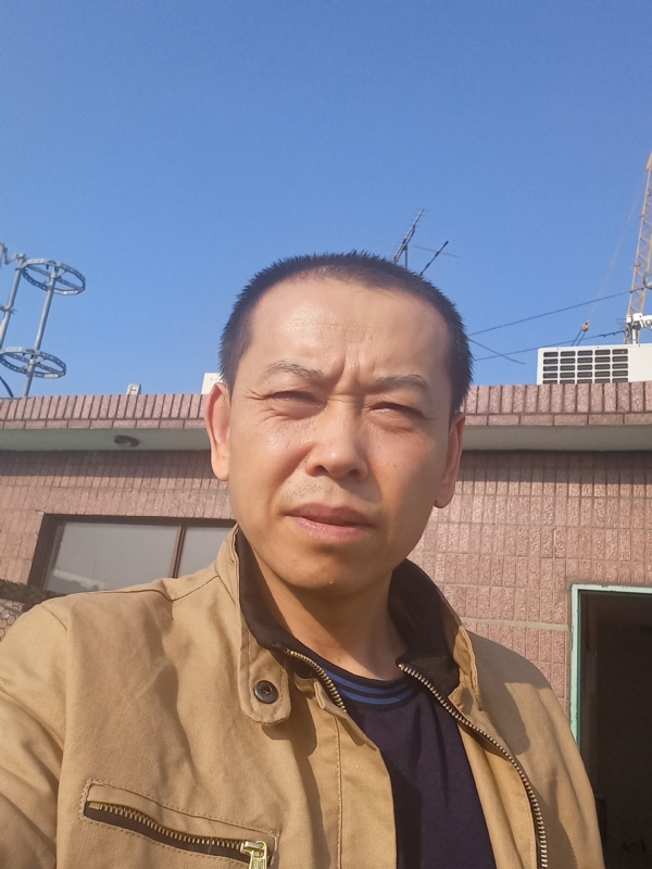 红尘逐浪的第一张照片--全国闪婚服务中心