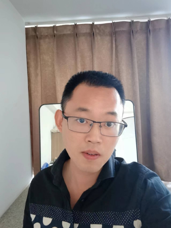 lips11的第一张照片--全国闪婚服务中心