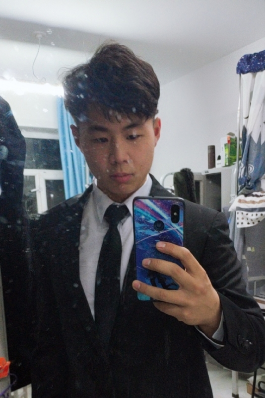 景湛的第一张照片--全国闪婚服务中心