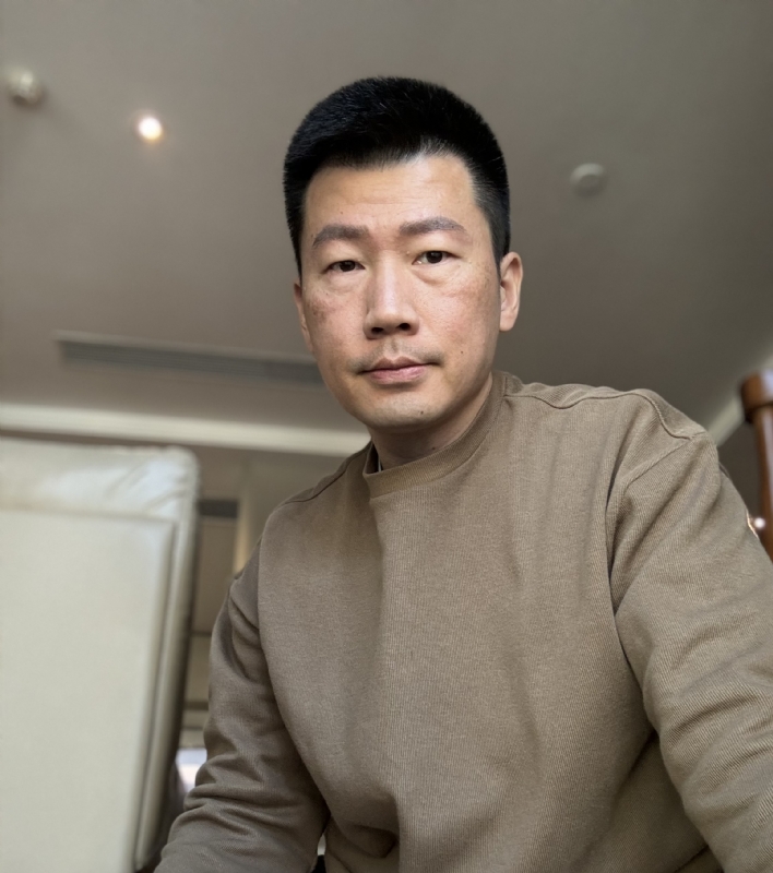 西恩的第一张照片--全国闪婚服务中心
