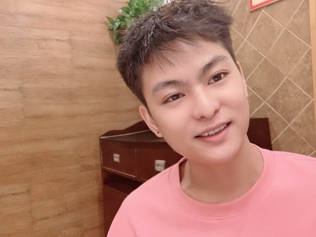 雷廷树的第二张照片--全国闪婚服务中心