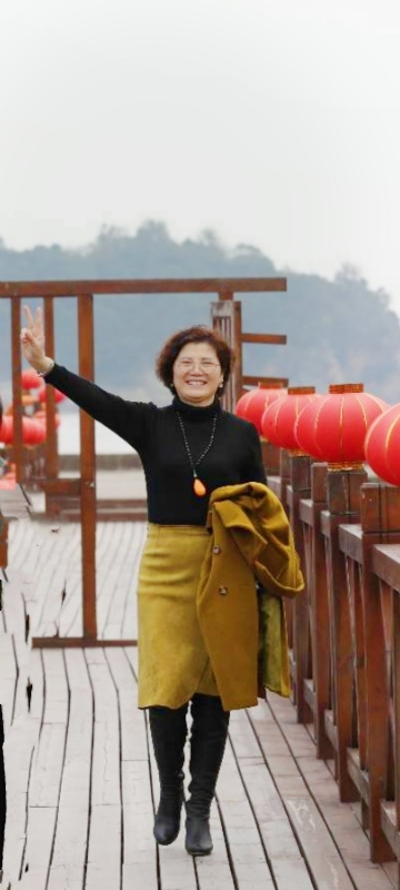 瑞旗的第一张照片--全国闪婚服务中心