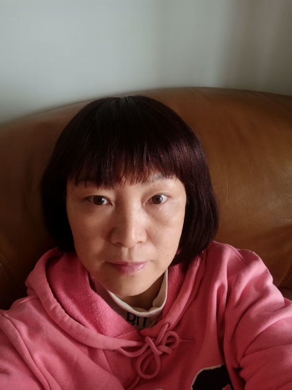 红玫瑰的第二张照片--全国闪婚服务中心