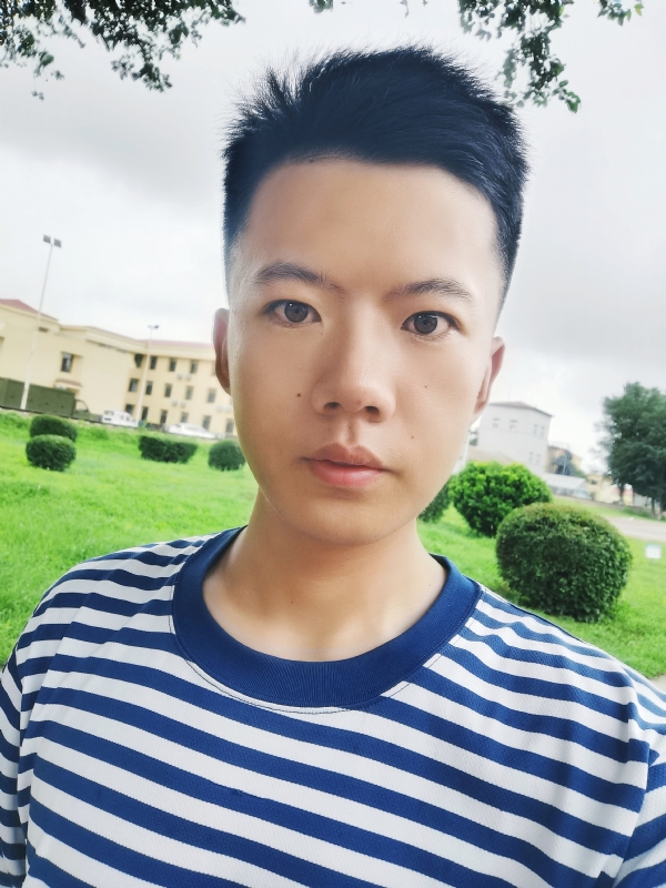 大帥的第一张照片--全国闪婚服务中心