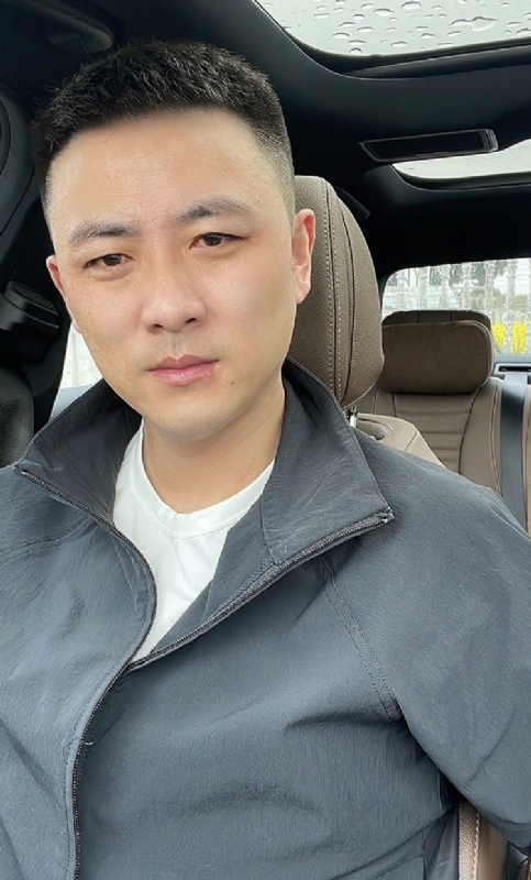 惊弢亥琅的第一张照片--全国闪婚服务中心