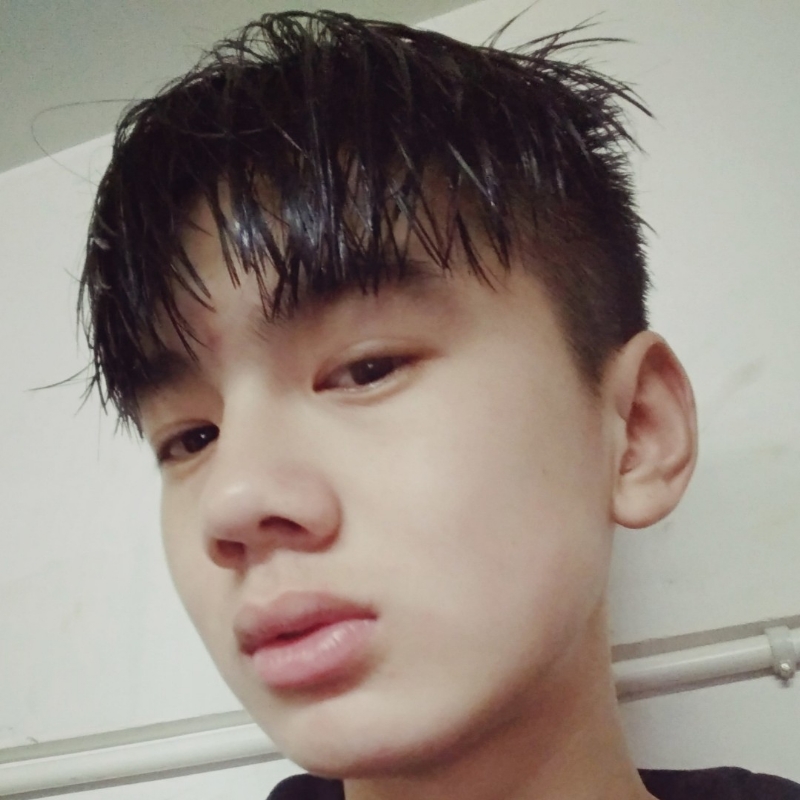 明路的第一张照片--全国闪婚服务中心