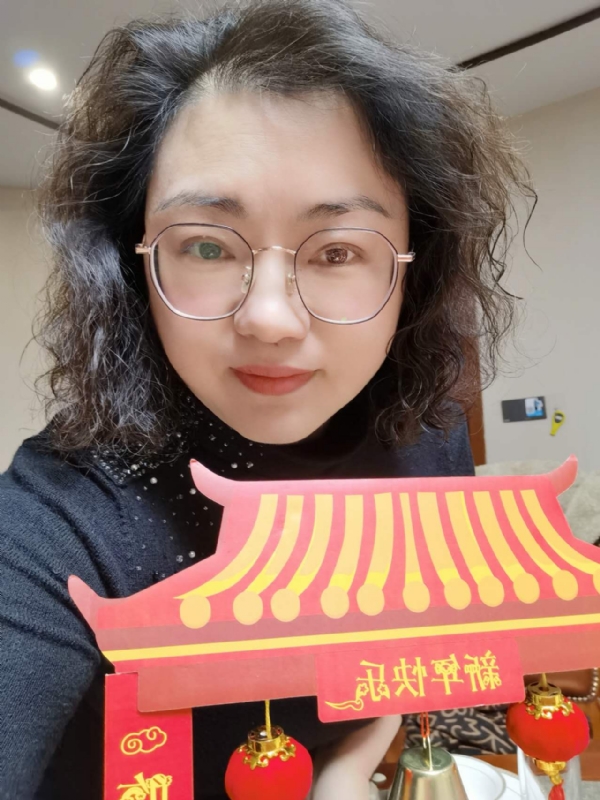May的第一张照片--全国闪婚服务中心