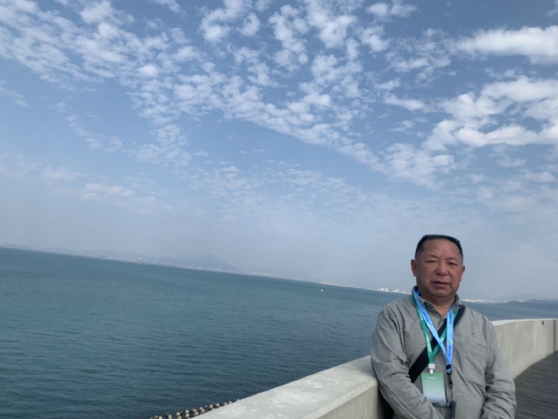 沏茶等红颜的第一张照片--全国闪婚服务中心