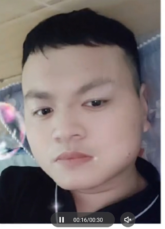 奋斗者的第一张照片--全国闪婚服务中心