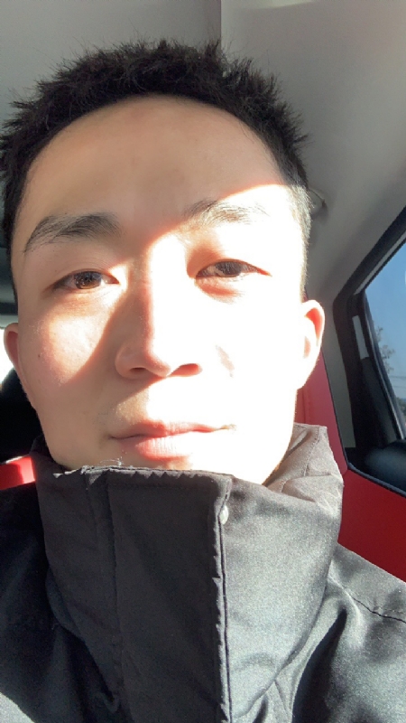 自由的第一张照片--全国闪婚服务中心