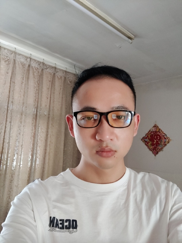 H杰瑞的第一张照片--全国闪婚服务中心
