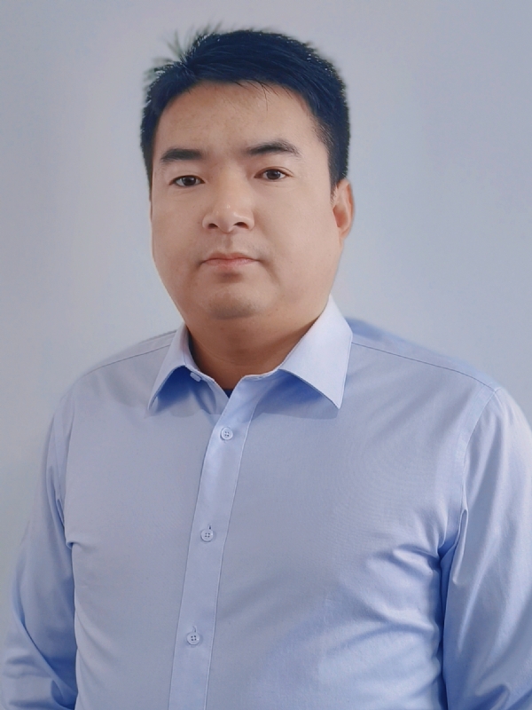 于先生的第一张照片--全国闪婚服务中心