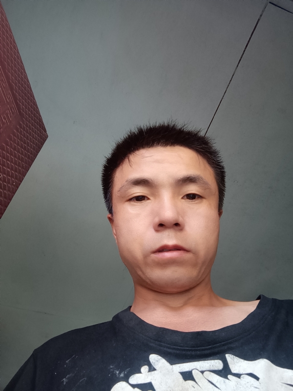 小兔兔的第二张照片--全国闪婚服务中心