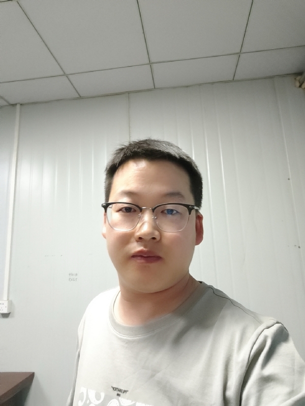落木的第一张照片--全国闪婚服务中心