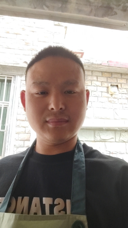 时光流逝的第一张照片--全国闪婚服务中心