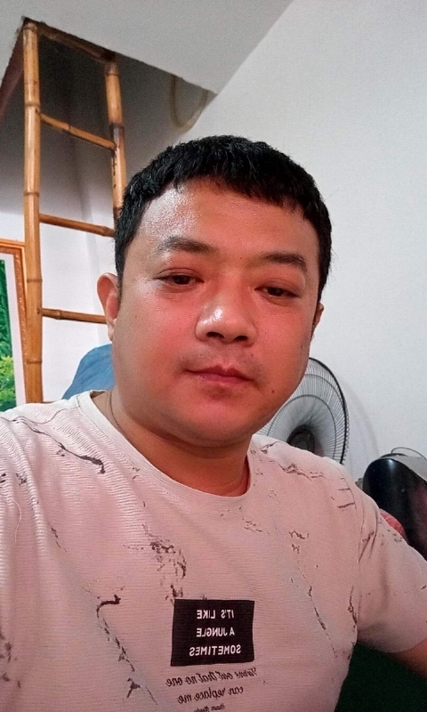 萍水相逢的第四张照片--全国闪婚服务中心