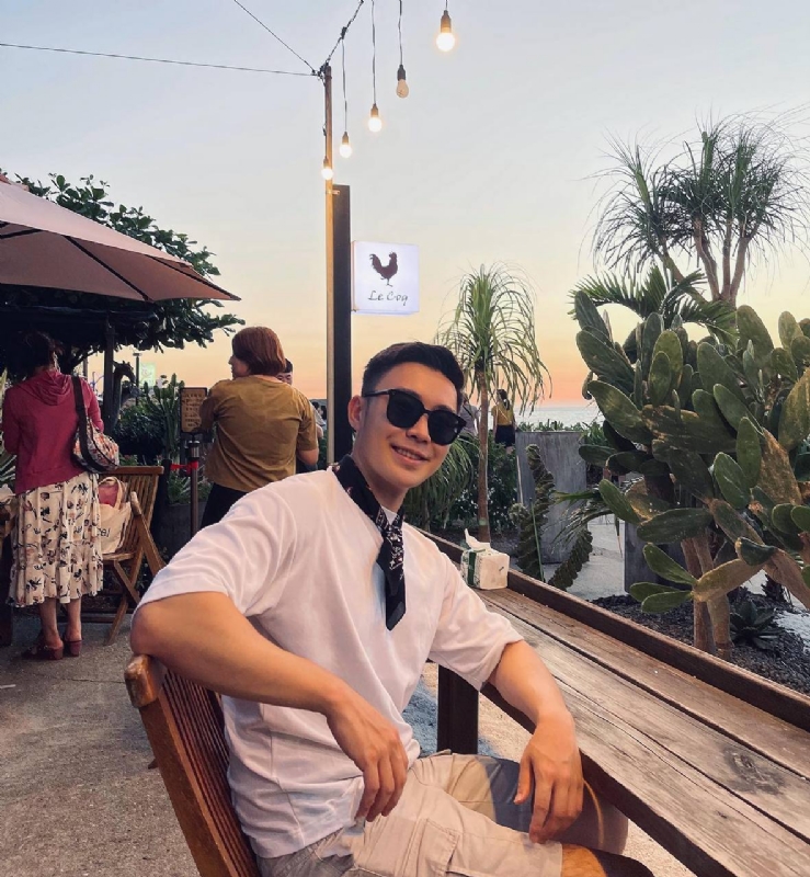 小可爱的第一张照片--全国闪婚服务中心