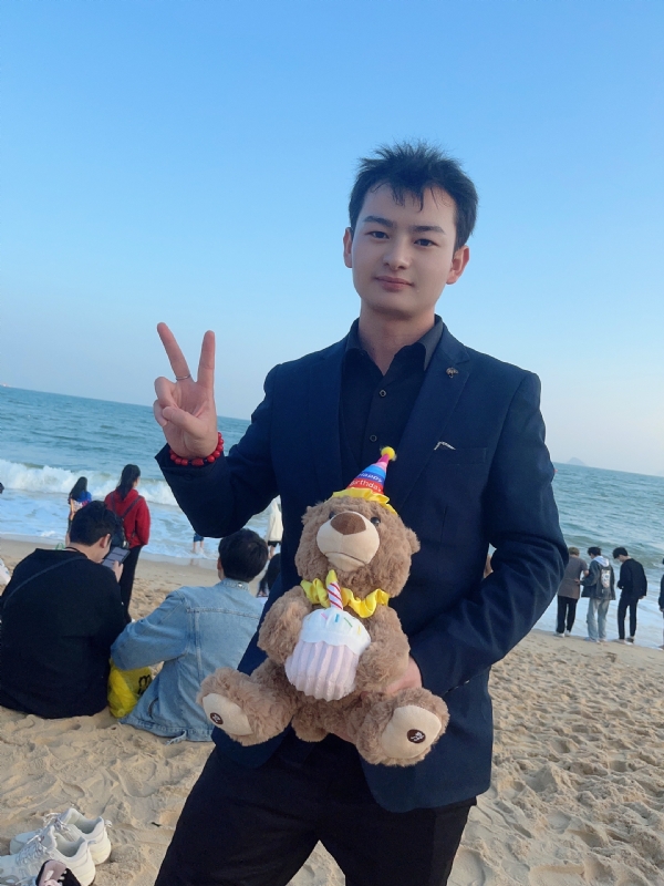 目标结婚的第一张照片--全国闪婚服务中心