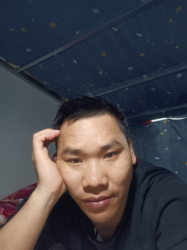 忠胆锐的第二张照片--全国闪婚服务中心