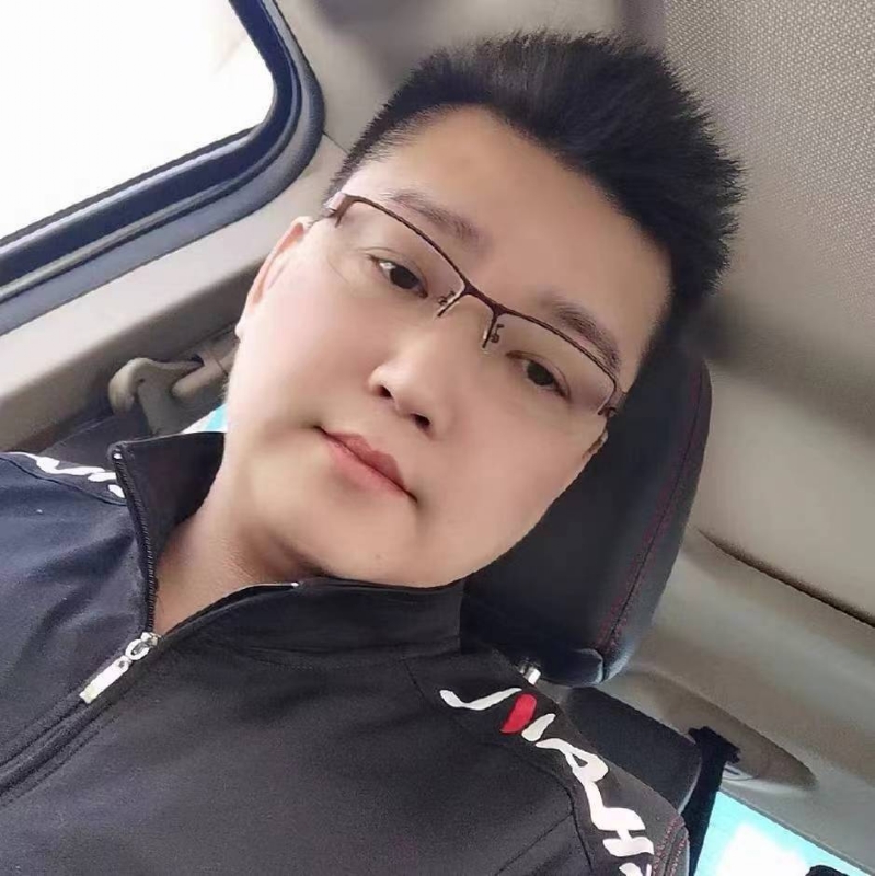 元霸天的第一张照片--全国闪婚服务中心