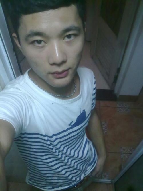 JJ的第三张照片--全国闪婚服务中心
