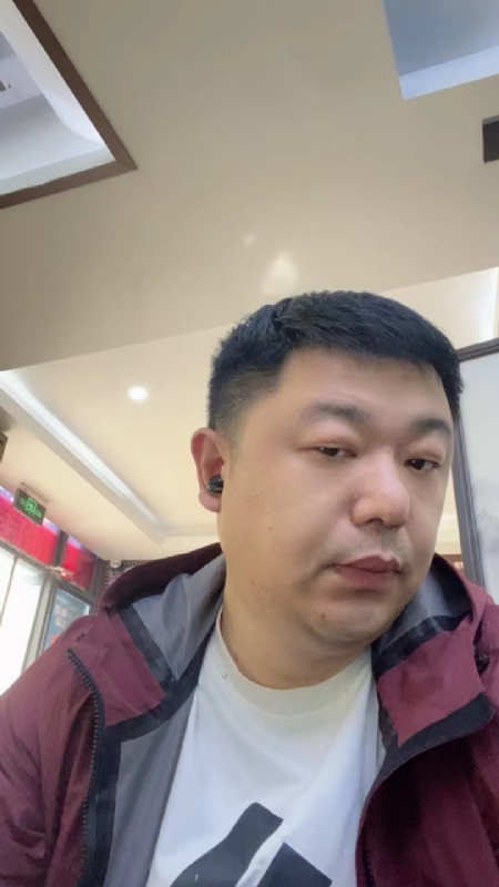 城市有爱的第一张照片--全国闪婚服务中心