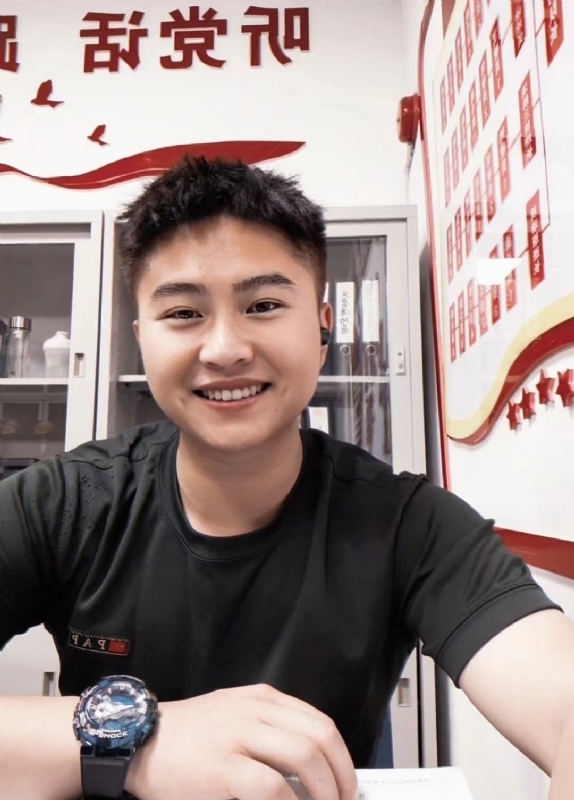 我就在路灯下等你的第一张照片--全国闪婚服务中心