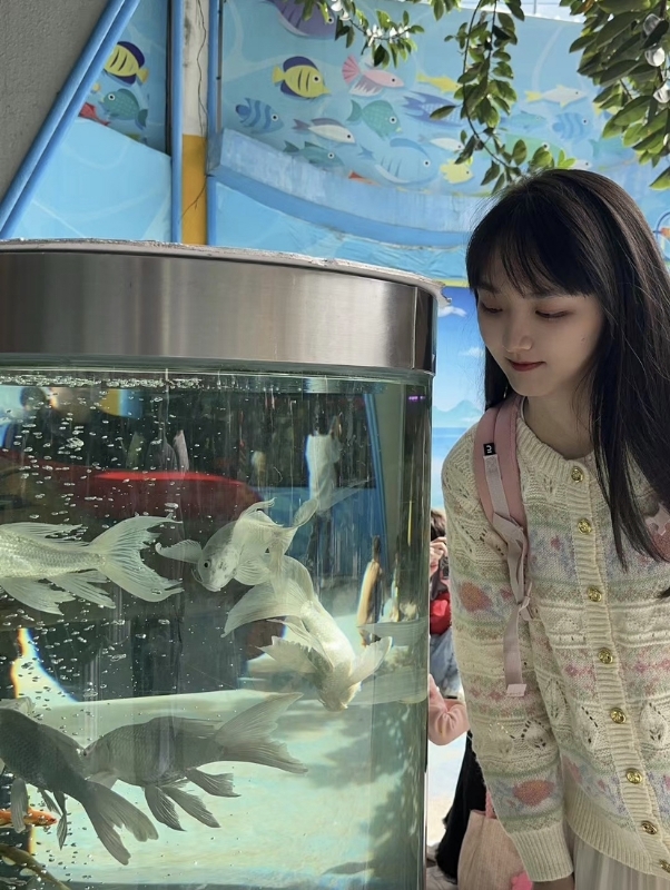 yiyi的第二张照片--全国闪婚服务中心