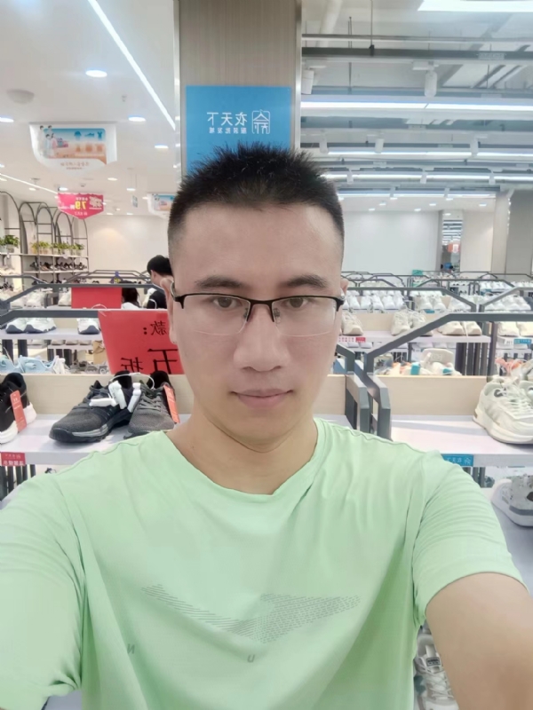 KKK960011的第二张照片--全国闪婚服务中心