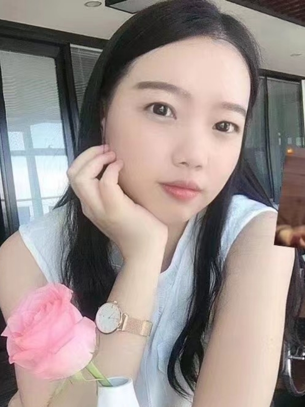 祺媛的第一张照片--全国闪婚服务中心