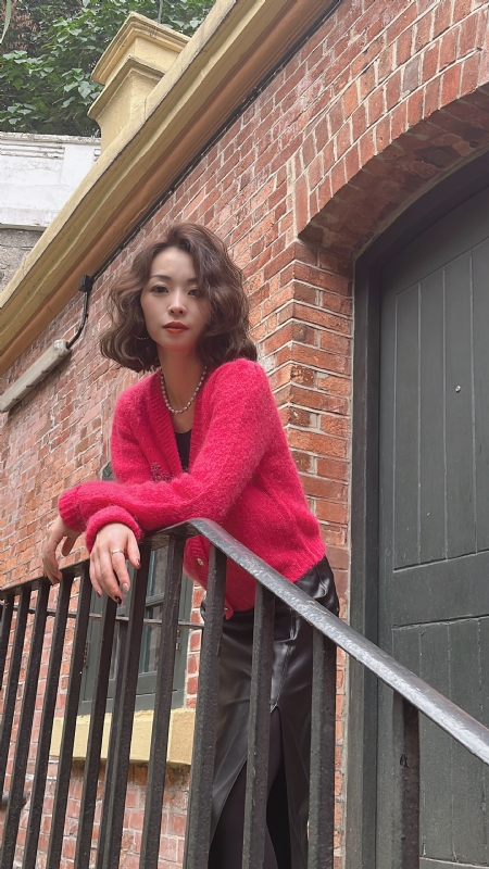 玲玲的第一张照片--全国闪婚服务中心