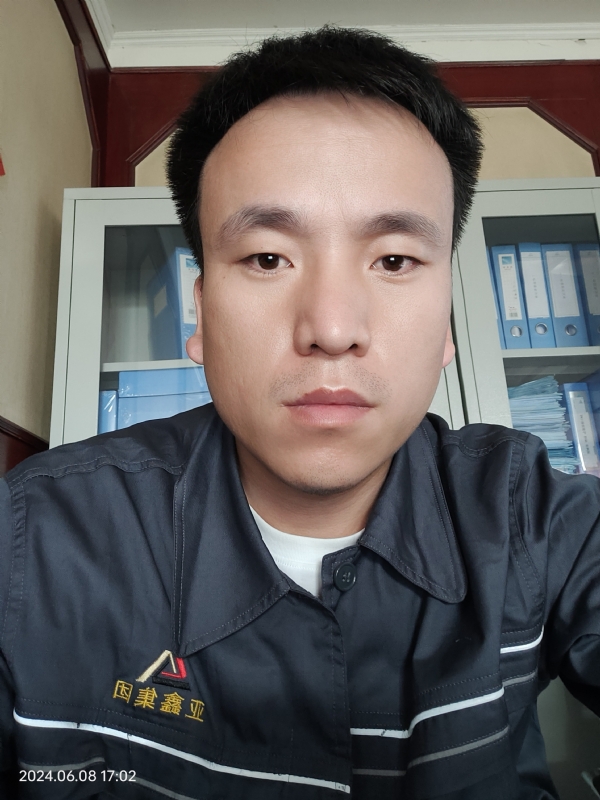 难说的第一张照片--全国闪婚服务中心