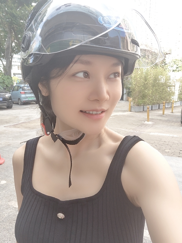 单身的第一张照片--全国闪婚服务中心