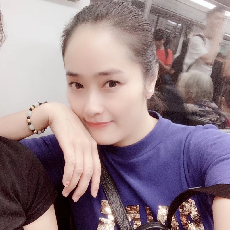 谈谈的第一张照片--全国闪婚服务中心