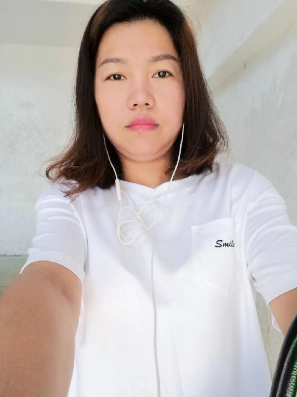 遗失的记忆的第一张照片--全国闪婚服务中心