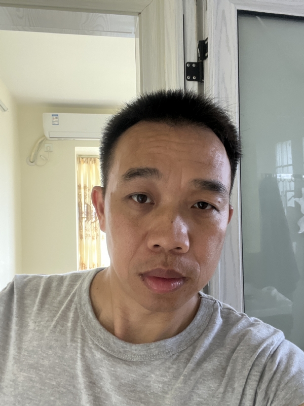 Maosong的第一张照片--全国闪婚服务中心