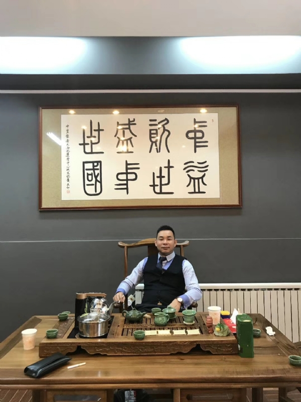 欧豪的第一张照片--全国闪婚服务中心