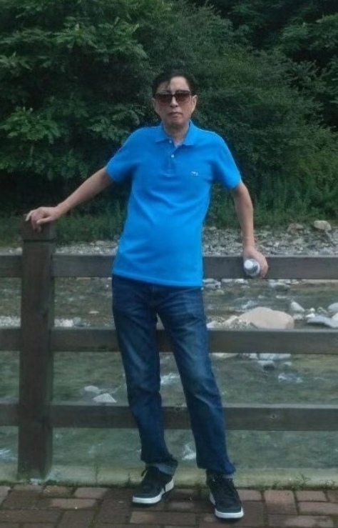 超爱英的第二张照片--全国闪婚服务中心