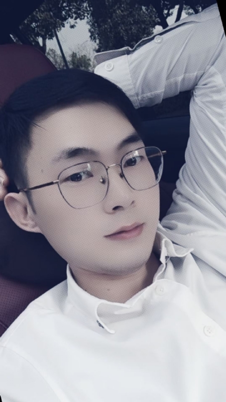 哈哈的第二张照片--全国闪婚服务中心