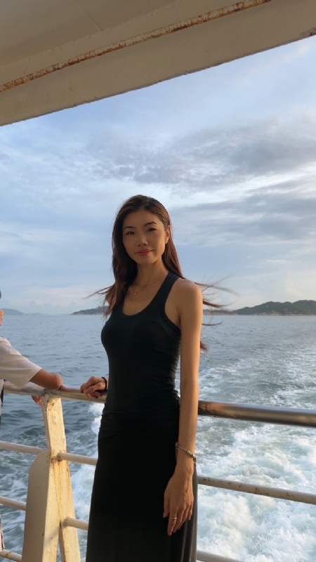 Vicky的第一张照片--全国闪婚服务中心