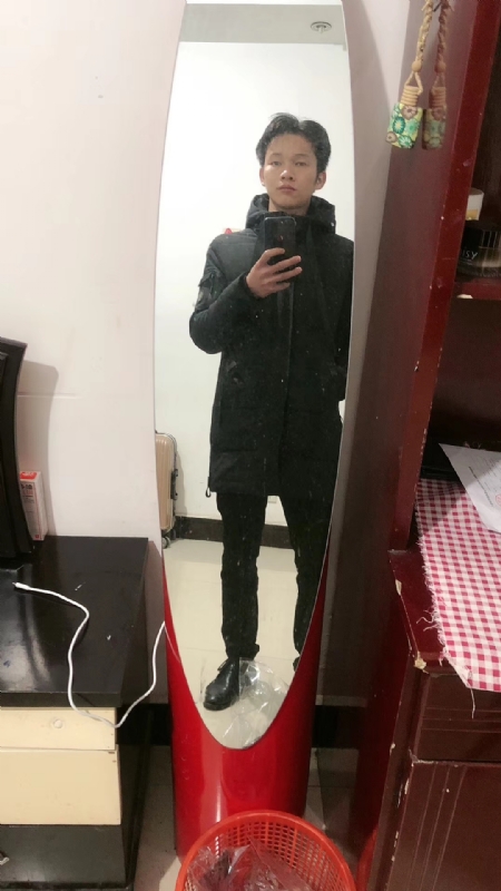流浪狗哥的第一张照片--全国闪婚服务中心