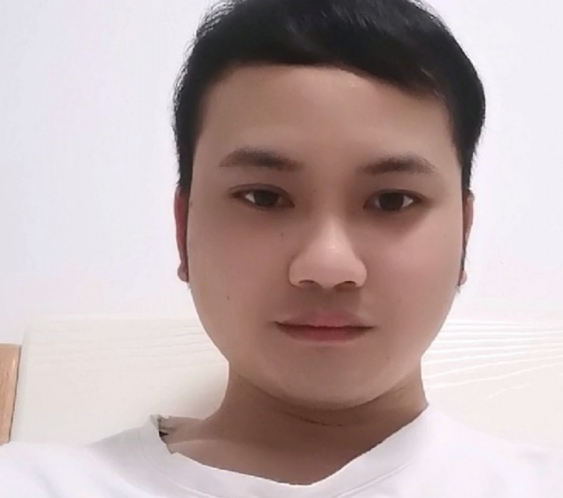 谈笑风生的学长的第三张照片--全国闪婚服务中心