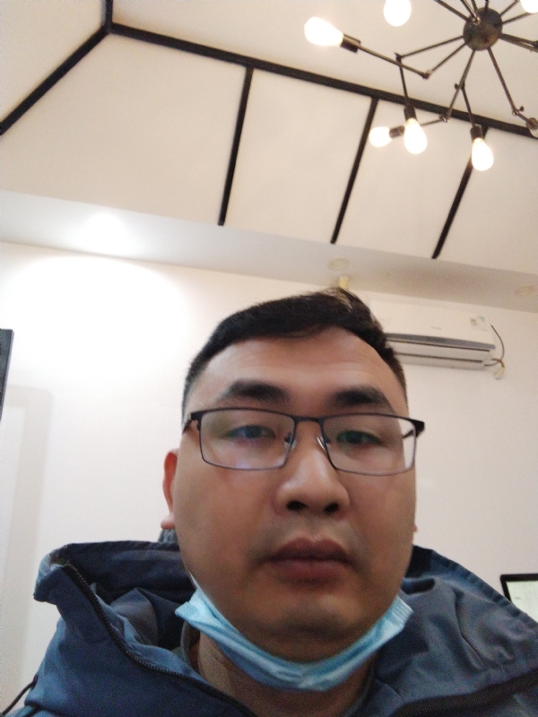 右手年华的第二张照片--全国闪婚服务中心