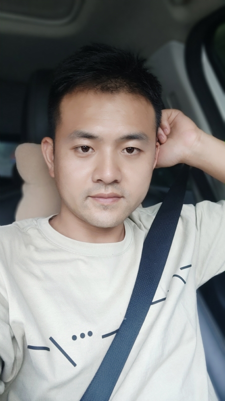 莫听窗林的第三张照片--全国闪婚服务中心